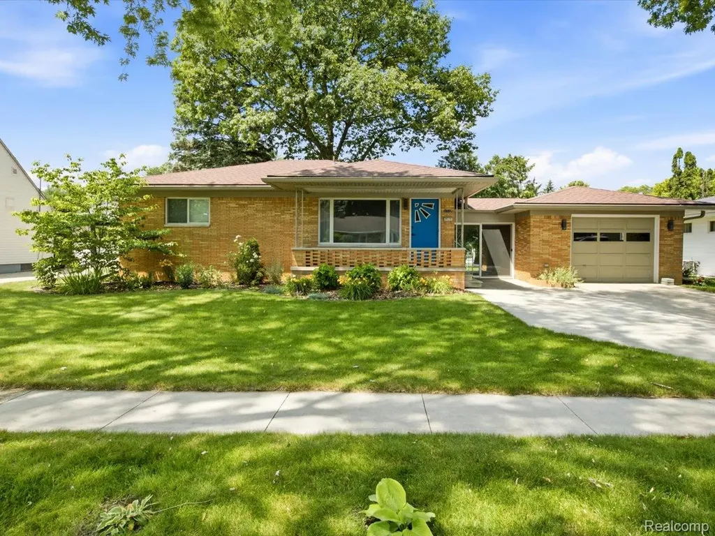 1117 Joann Court Port Huron City MI 48060