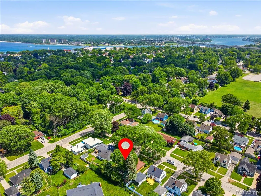 1117 Joann Court Port Huron City MI 48060