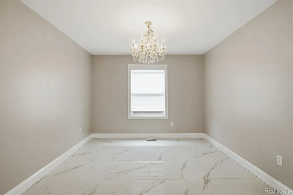 8873 Northern Avenue Plymouth Charter Township MI 48170