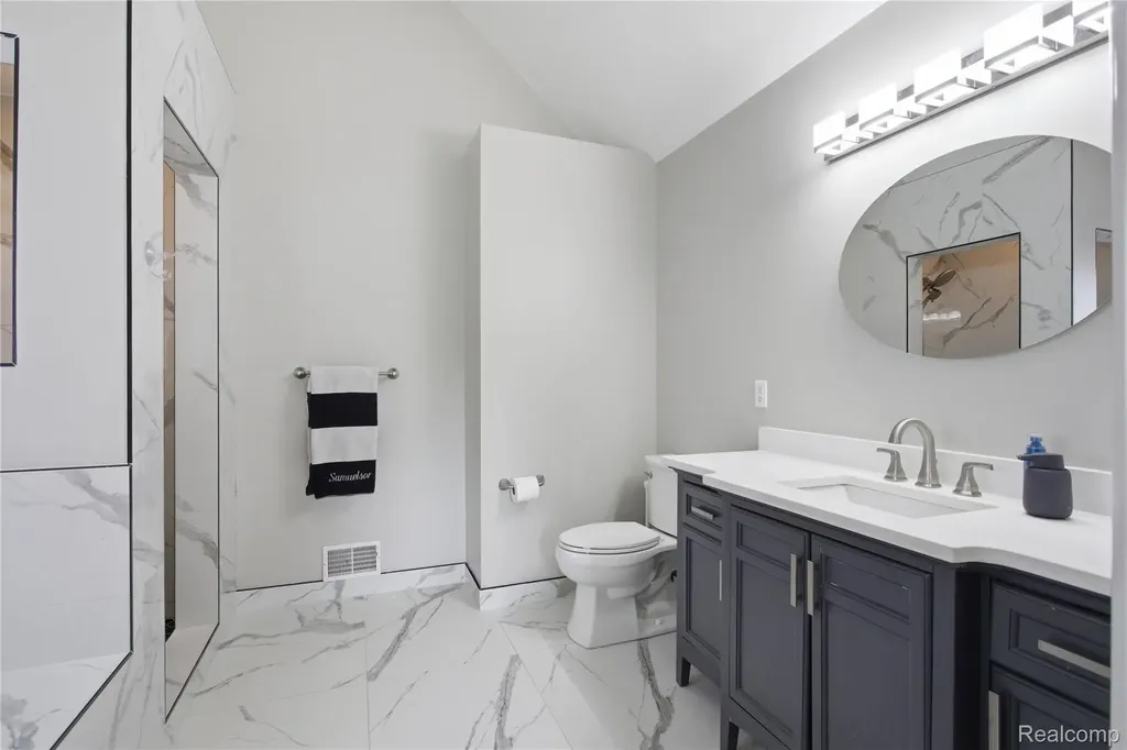 8873 Northern Avenue Plymouth Charter Township MI 48170