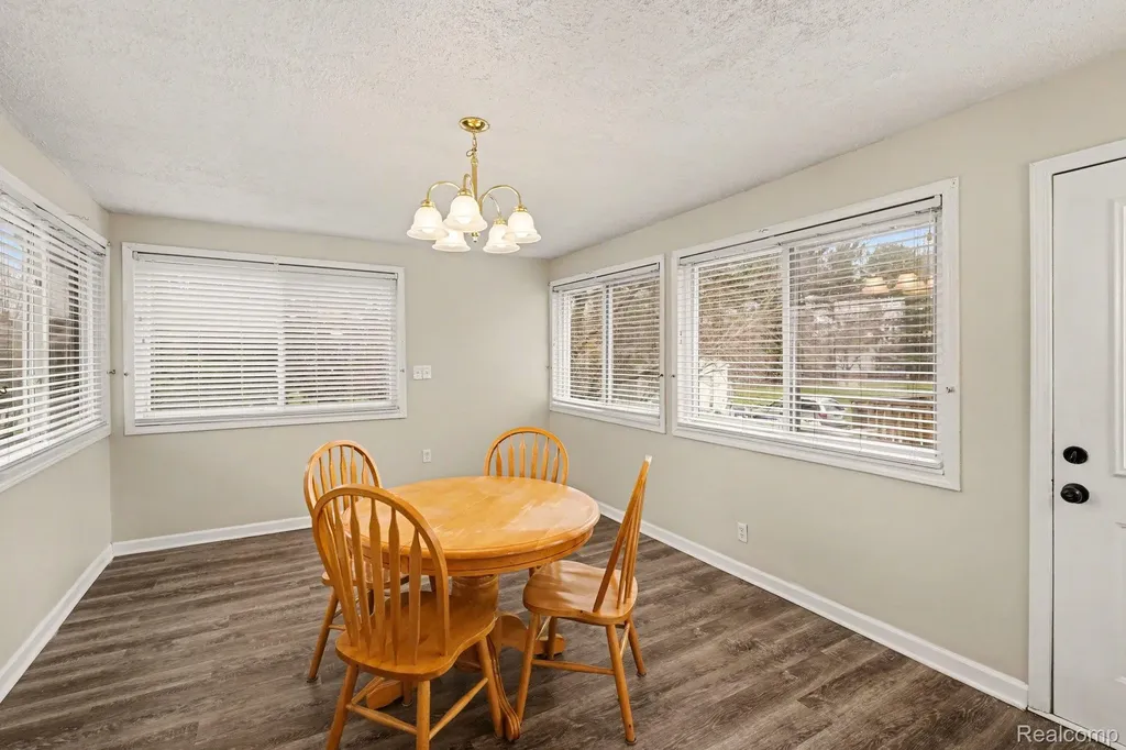 1784 Byron Road Howell Township MI 48855