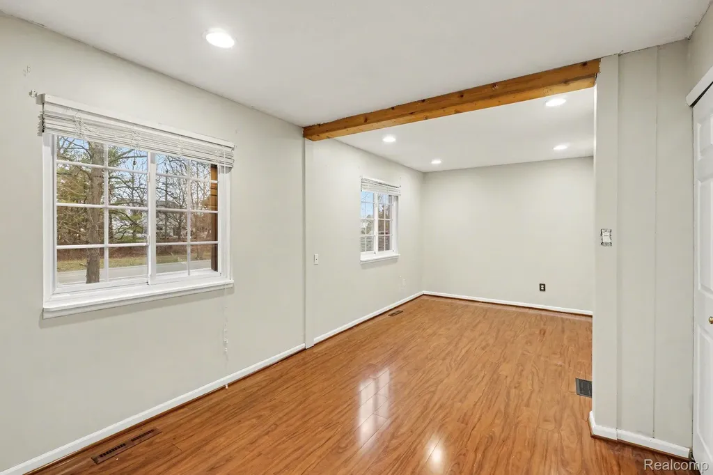 1784 Byron Road Howell Township MI 48855