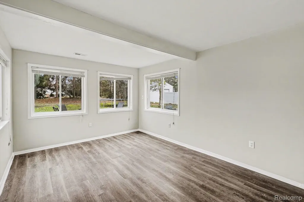 1784 Byron Road Howell Township MI 48855