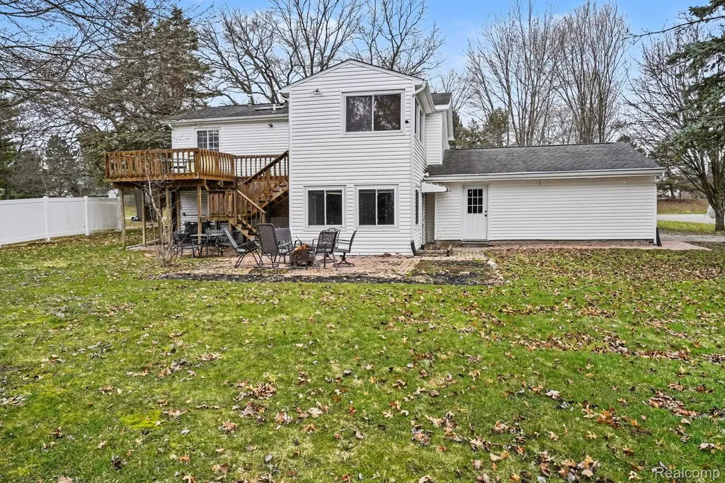 1784 Byron Road Howell Township MI 48855