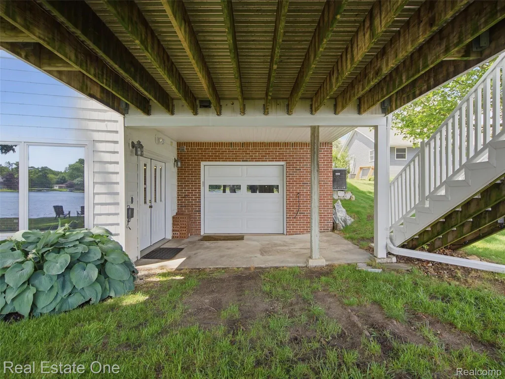 9400 Sashabaw Road Independence Charter Township MI 48348