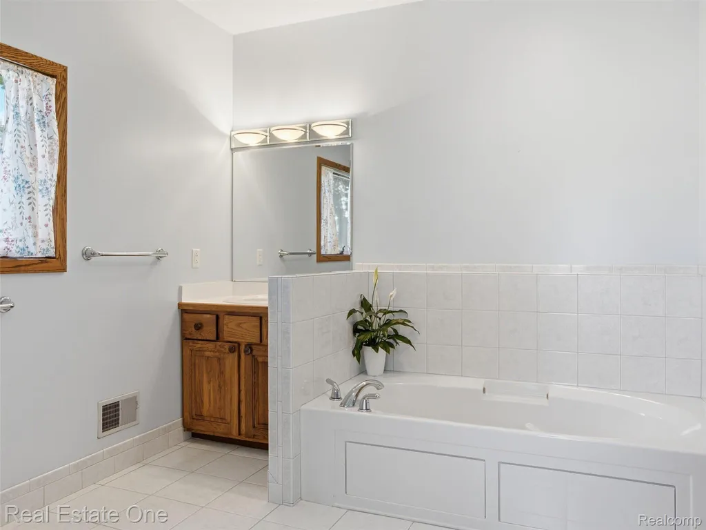 9400 Sashabaw Road Independence Charter Township MI 48348