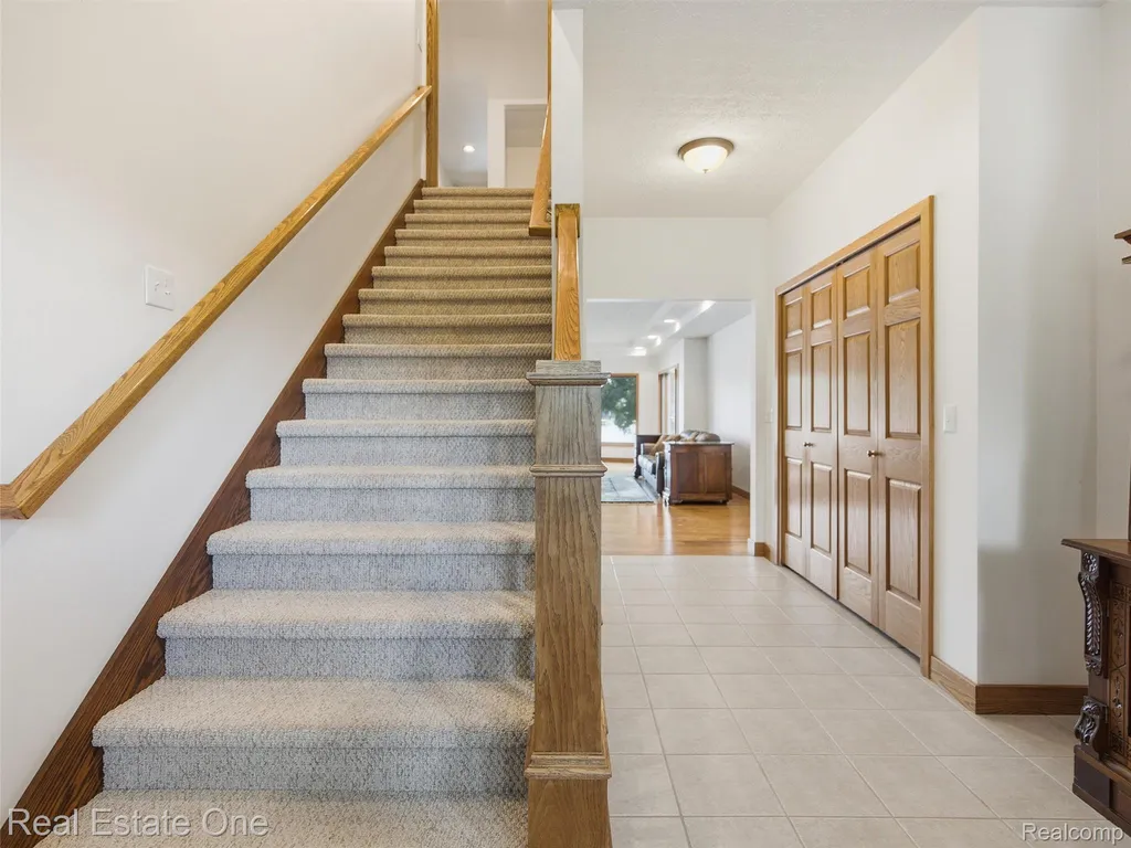 9400 Sashabaw Road Independence Charter Township MI 48348