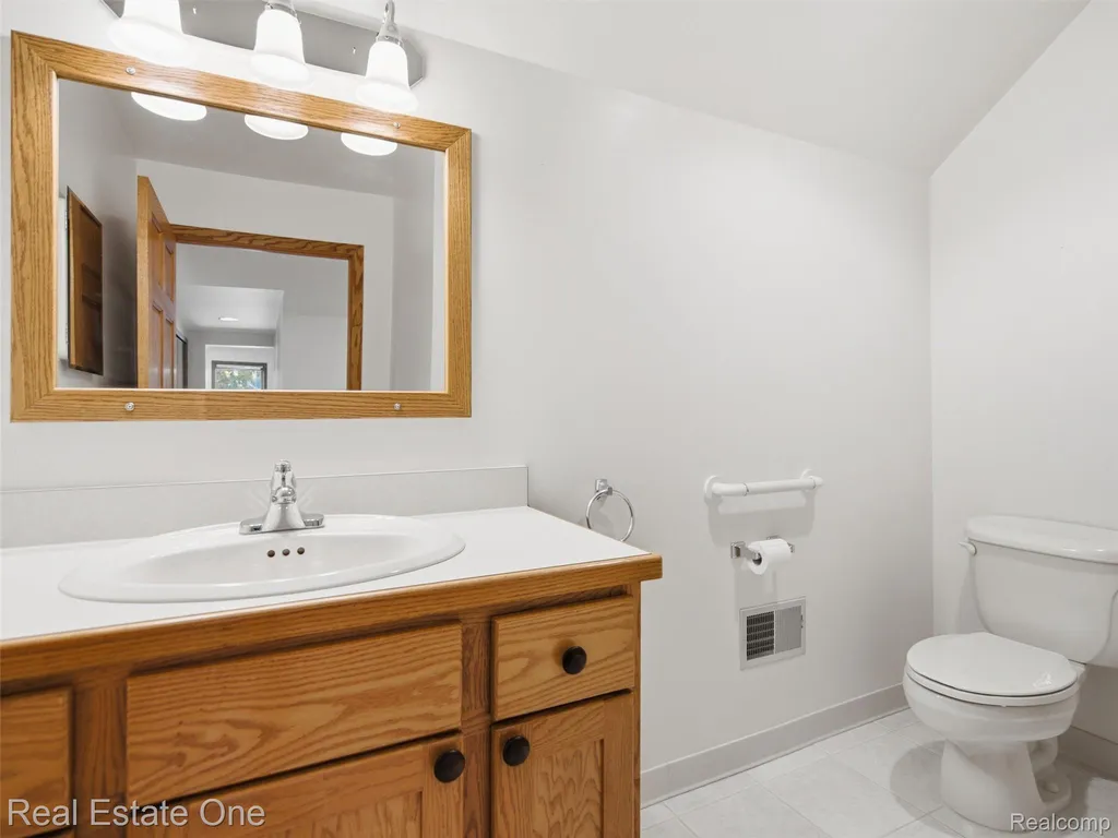 9400 Sashabaw Road Independence Charter Township MI 48348