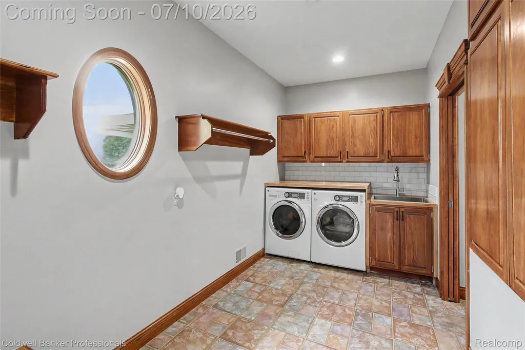 3822 Broadview Lane Highland Charter Township MI 48357