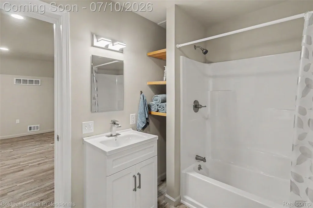 3822 Broadview Lane Highland Charter Township MI 48357