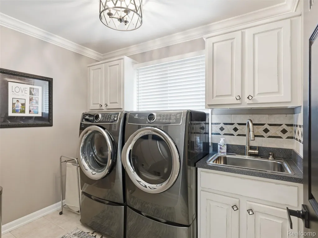 54544 Waubay Drive Macomb Township MI 48042