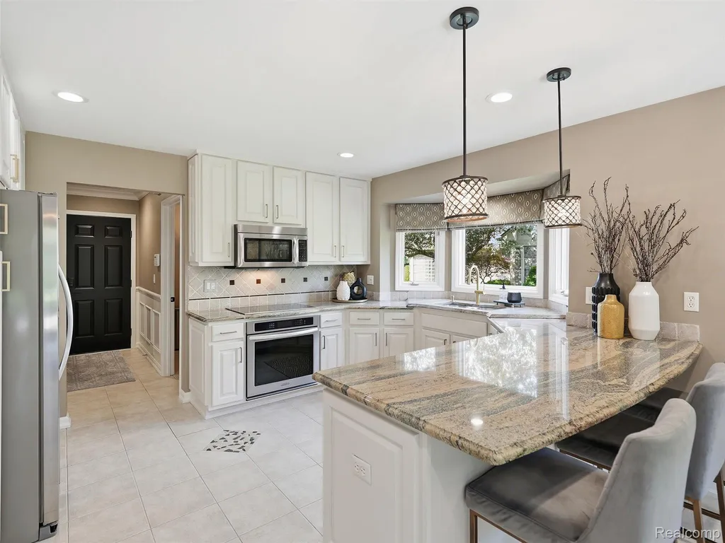 54544 Waubay Drive Macomb Township MI 48042