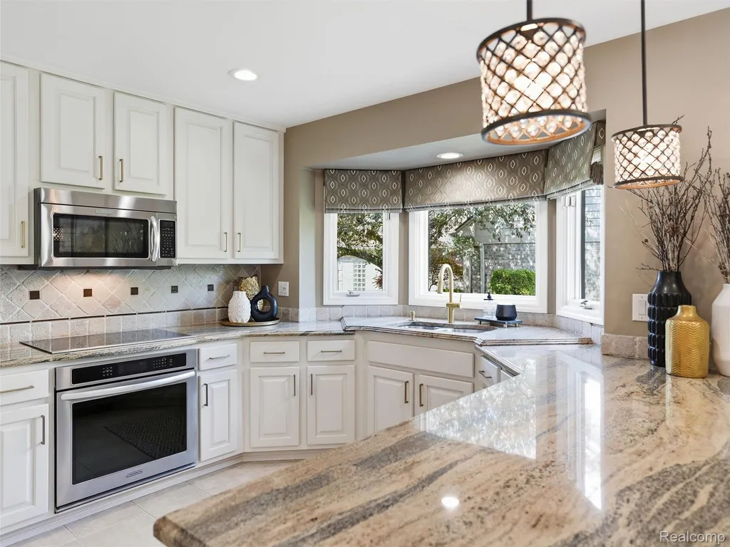 54544 Waubay Drive Macomb Township MI 48042