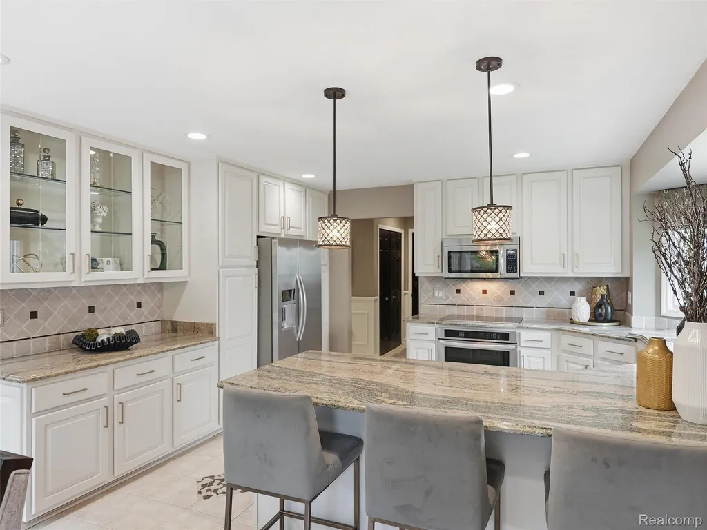 54544 Waubay Drive Macomb Township MI 48042