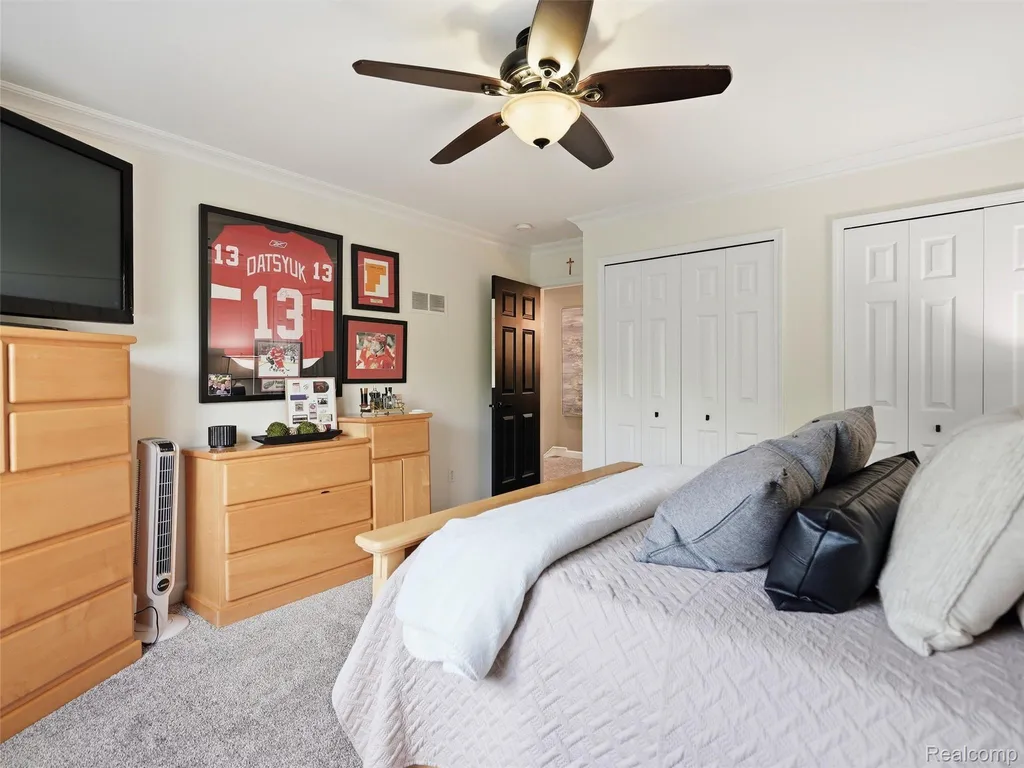 54544 Waubay Drive Macomb Township MI 48042