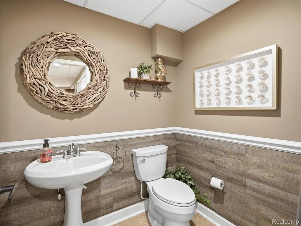 54544 Waubay Drive Macomb Township MI 48042
