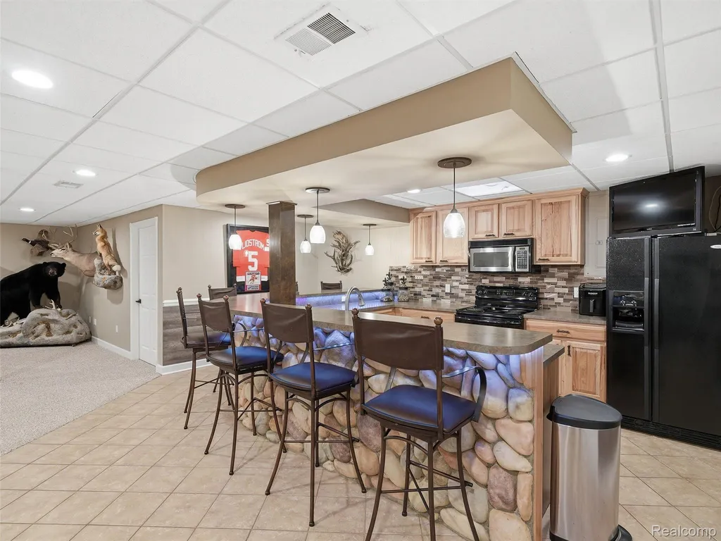 54544 Waubay Drive Macomb Township MI 48042