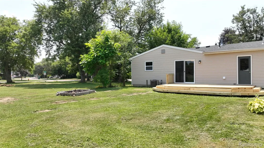 12210 W Washington Avenue Mt. Morris City MI 48458