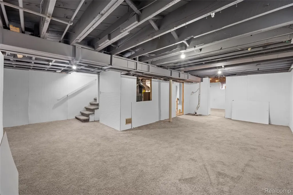 957 Winchester Avenue Lincoln Park City MI 48146