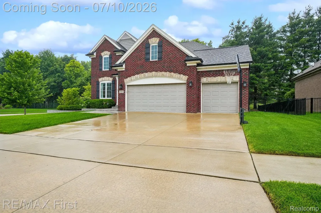 24687 Kabarda Drive Macomb Township MI 48042