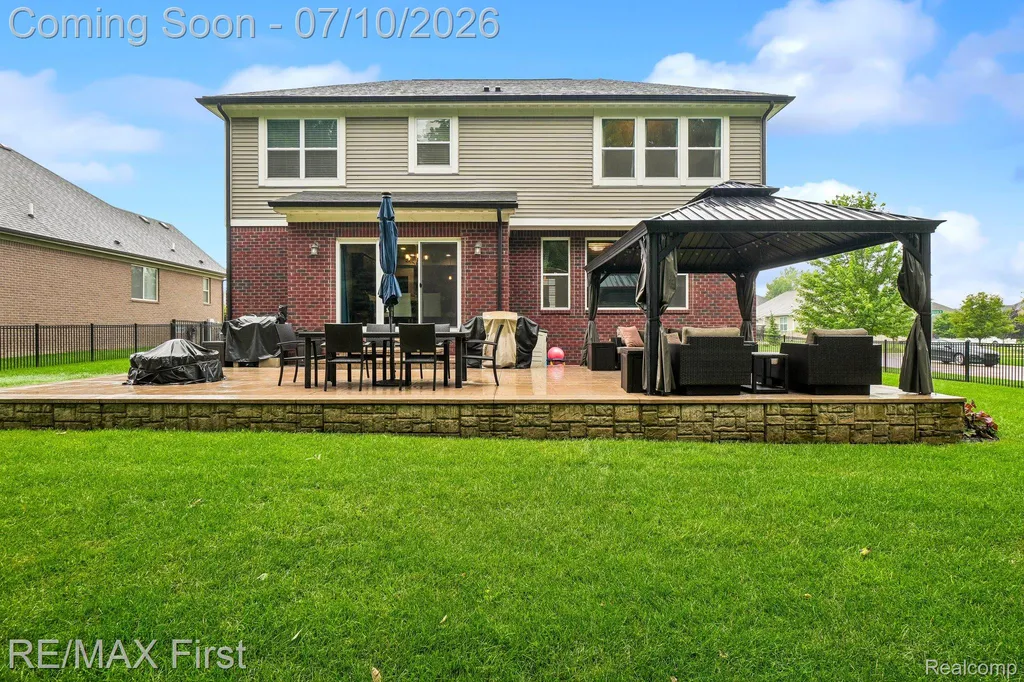 24687 Kabarda Drive Macomb Township MI 48042