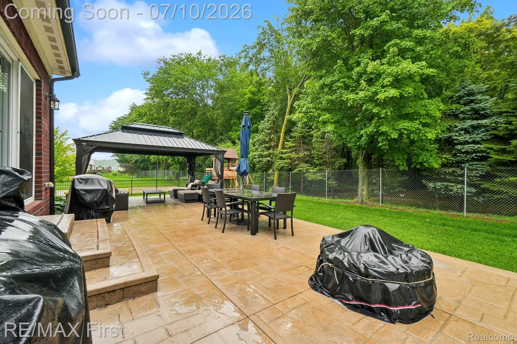 24687 Kabarda Drive Macomb Township MI 48042