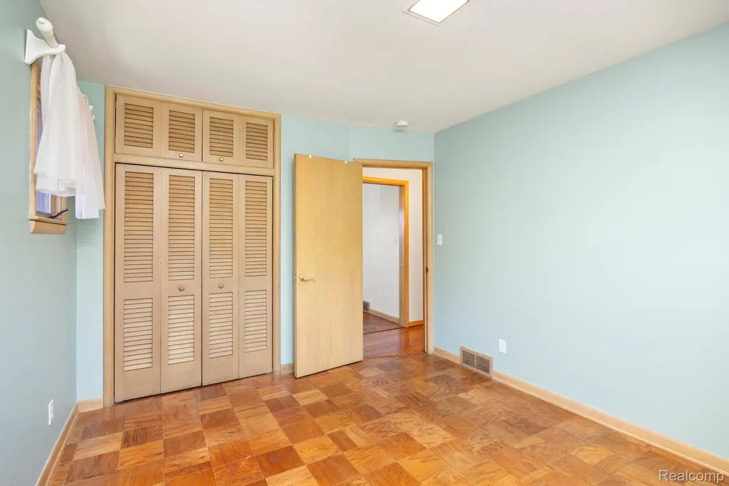 30712 Champine Street St. Clair Shores City MI 48082