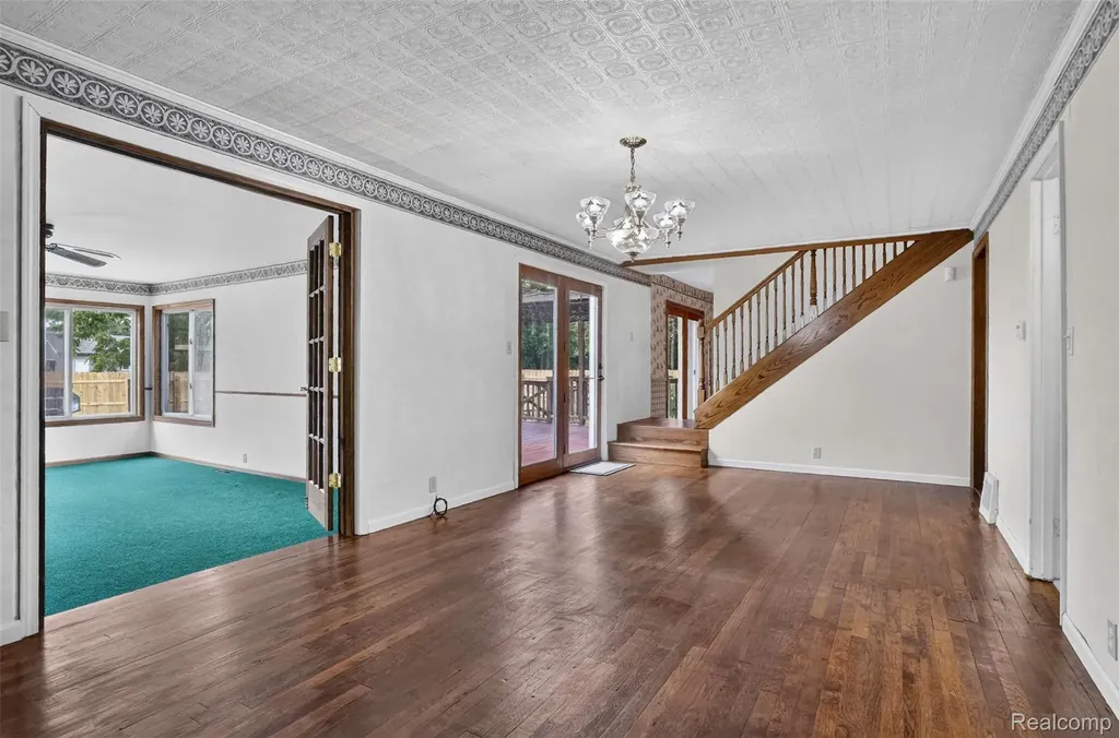 1437 E Cook Road Grand Blanc Charter Township MI 48439