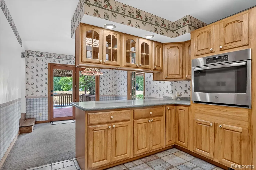 1437 E Cook Road Grand Blanc Charter Township MI 48439