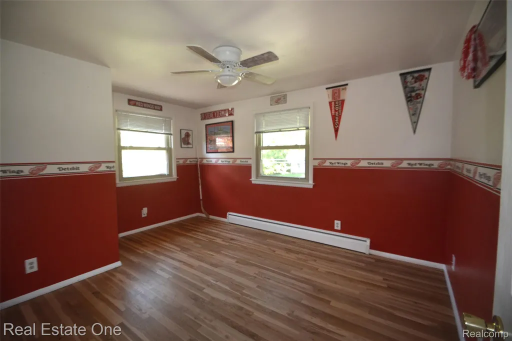 615 Willard Avenue Rochester Hills City MI 48307