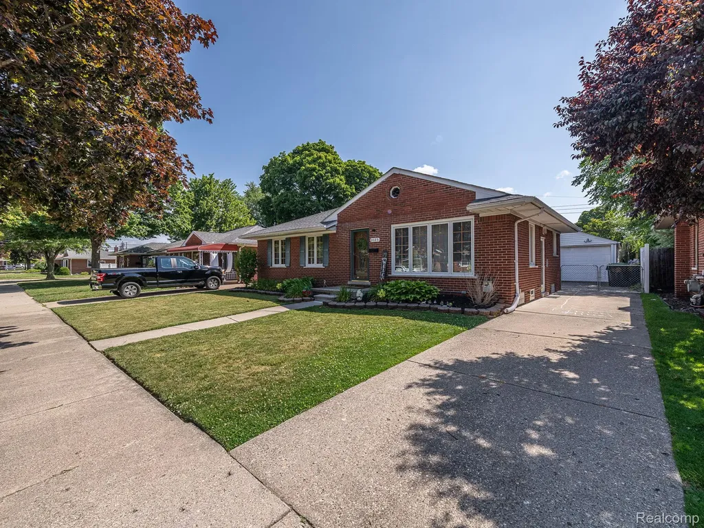 3125 Anna Avenue Trenton City MI 48183
