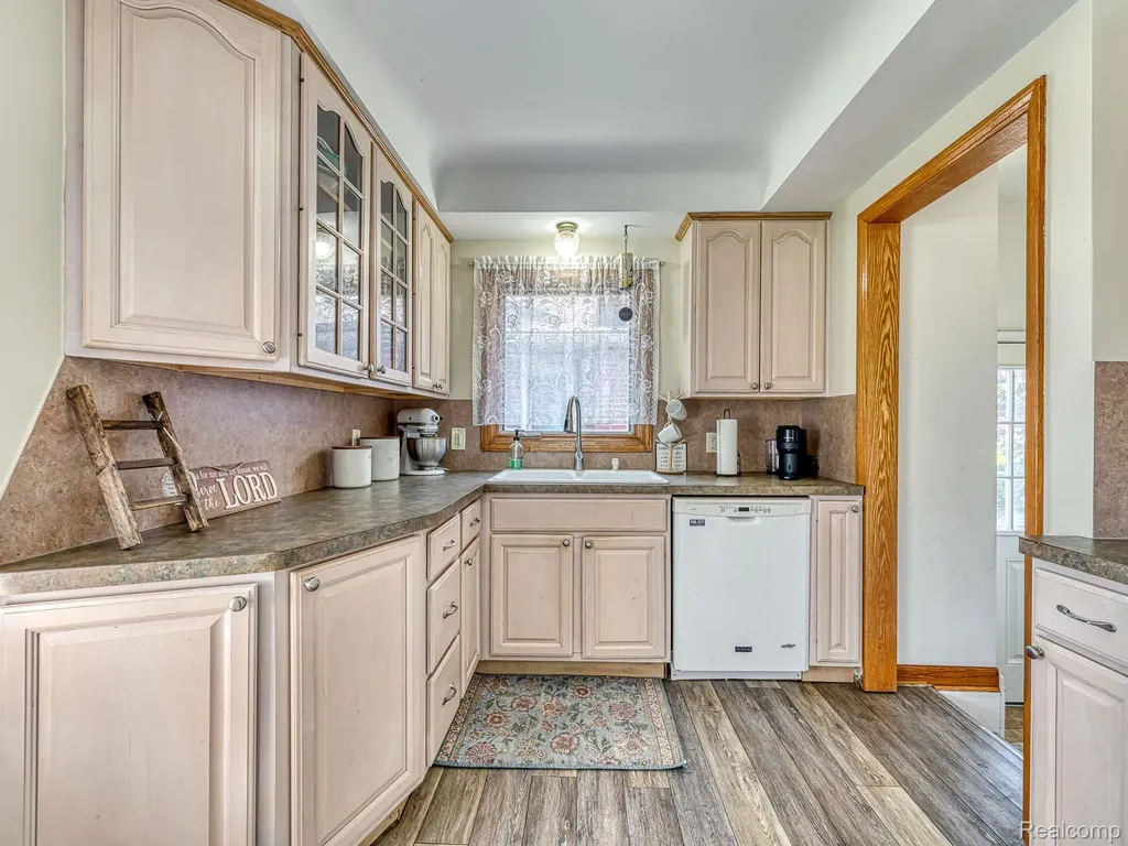 3125 Anna Avenue Trenton City MI 48183