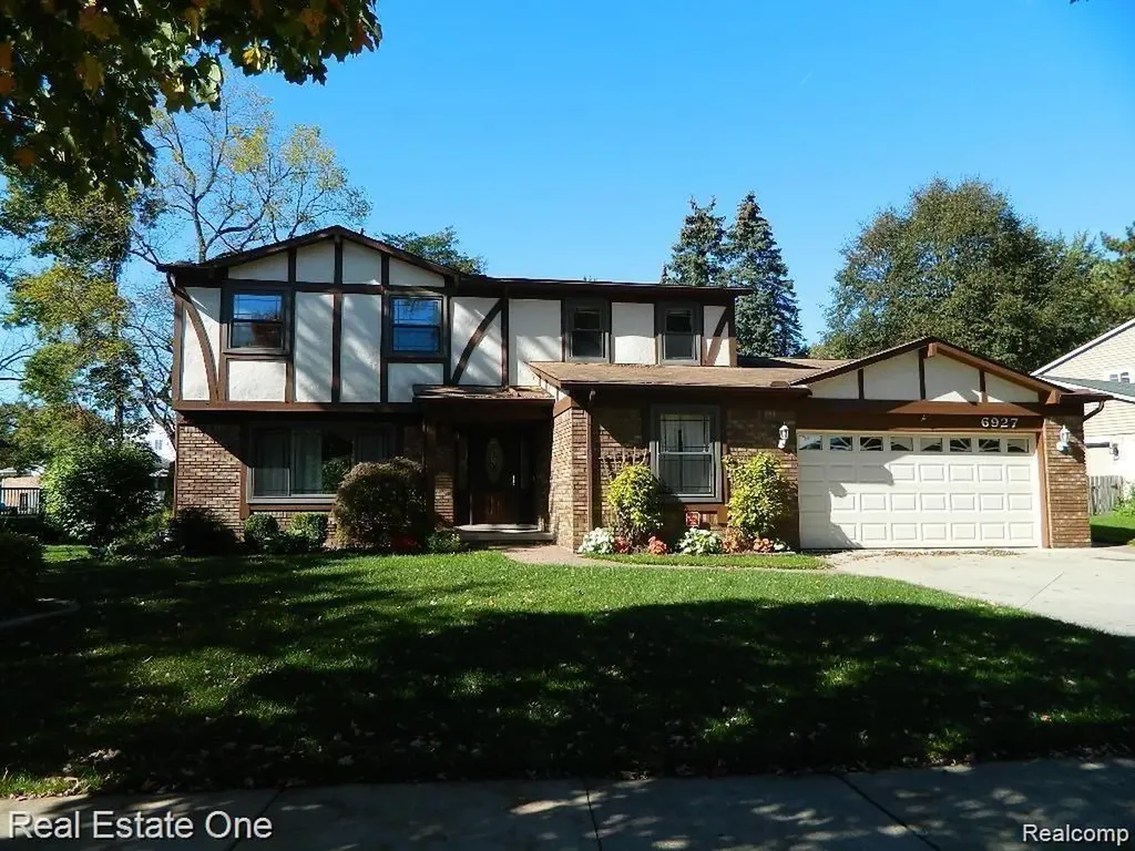 6927 Northpoint Drive Troy City MI 48085
