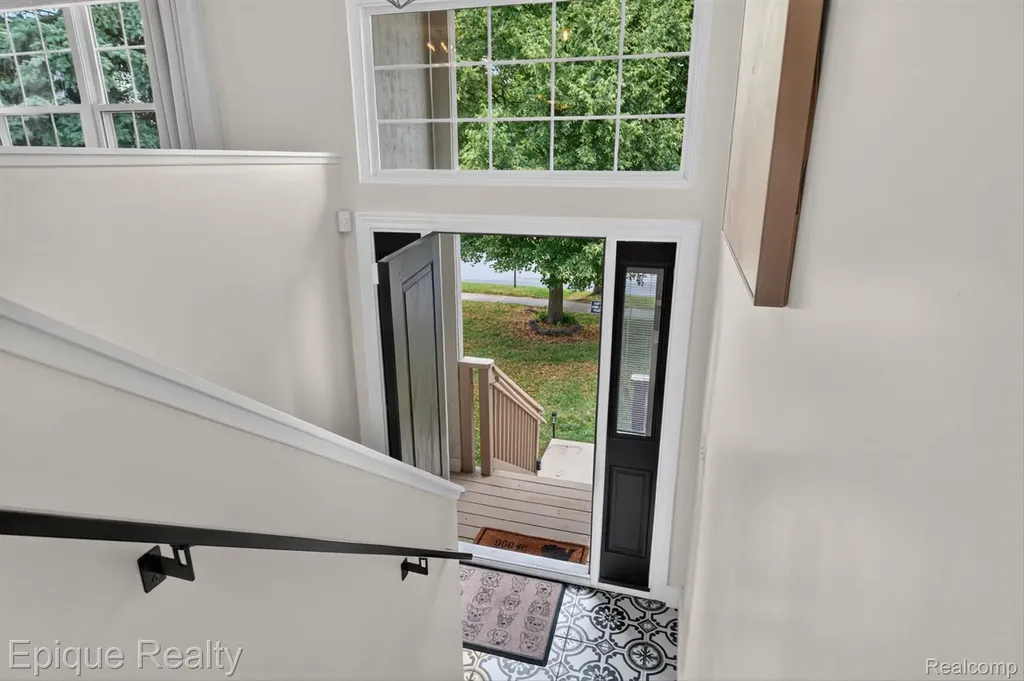 3036 Hawks Avenue Pittsfield Charter Township MI 48108