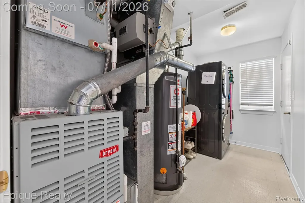 3036 Hawks Avenue Pittsfield Charter Township MI 48108