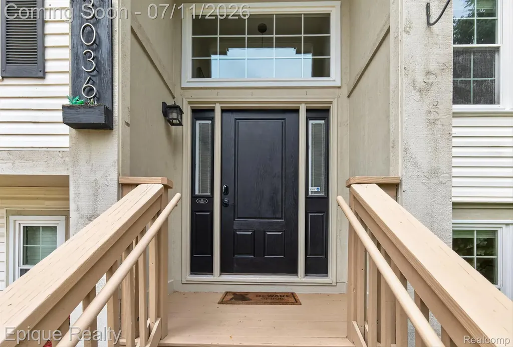 3036 Hawks Avenue Pittsfield Charter Township MI 48108