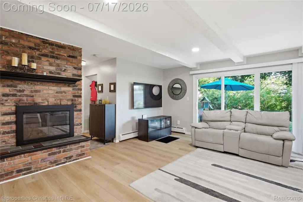 5569 Tadworth Place West Bloomfield Charter Township MI 48322
