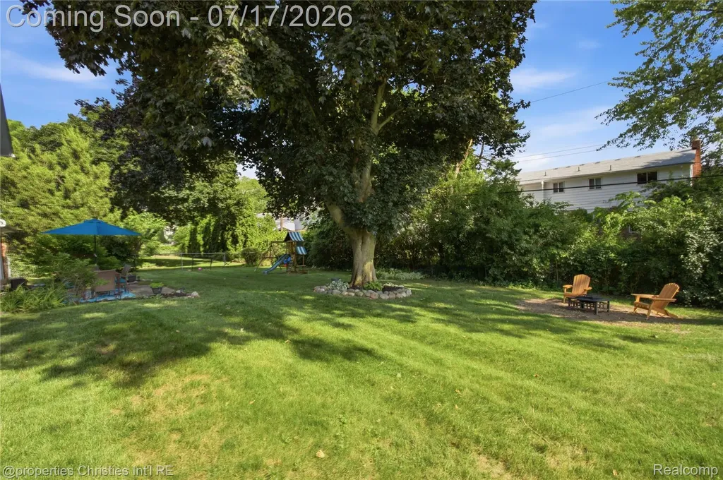 5569 Tadworth Place West Bloomfield Charter Township MI 48322