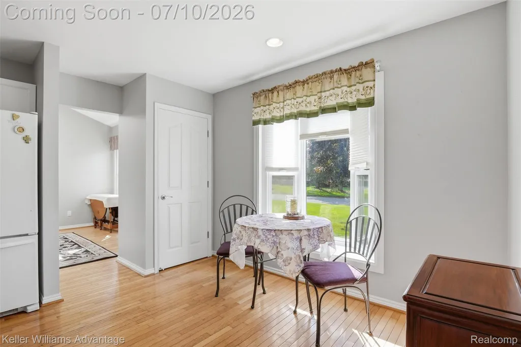 9722 Sunnywood Trail Green Oak Township MI 48178
