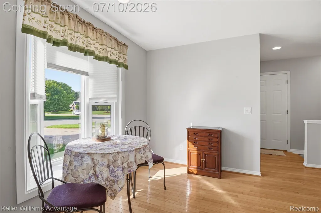 9722 Sunnywood Trail Green Oak Township MI 48178