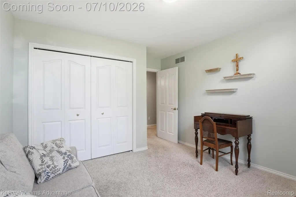 9722 Sunnywood Trail Green Oak Township MI 48178