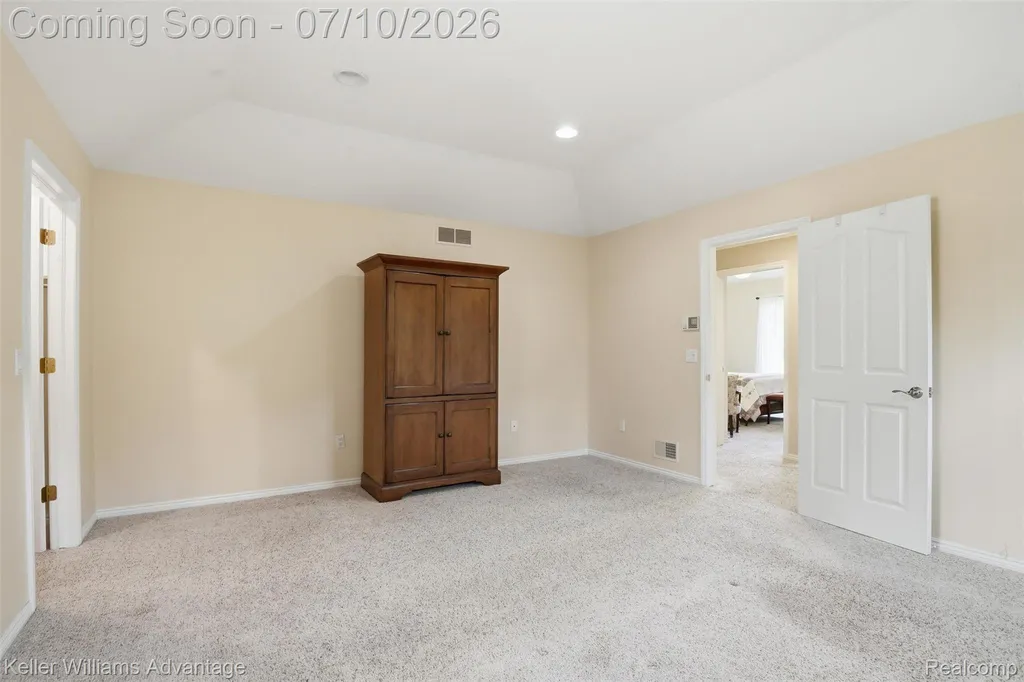 9722 Sunnywood Trail Green Oak Township MI 48178