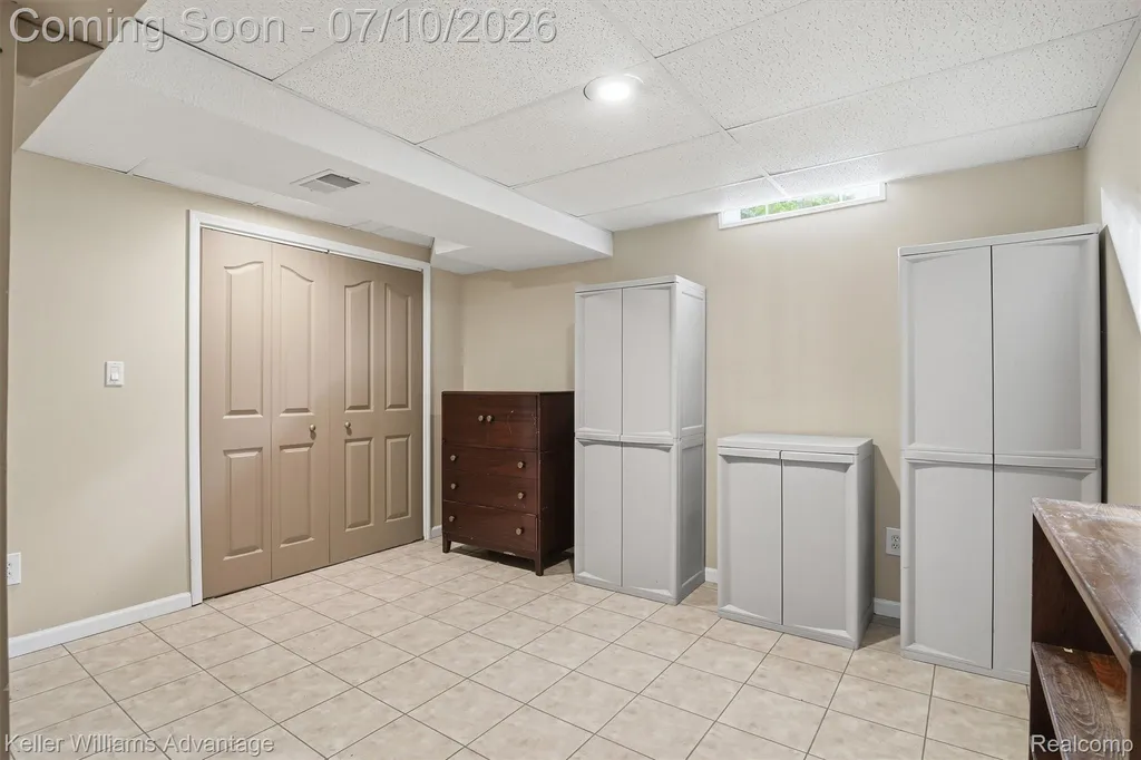 9722 Sunnywood Trail Green Oak Township MI 48178