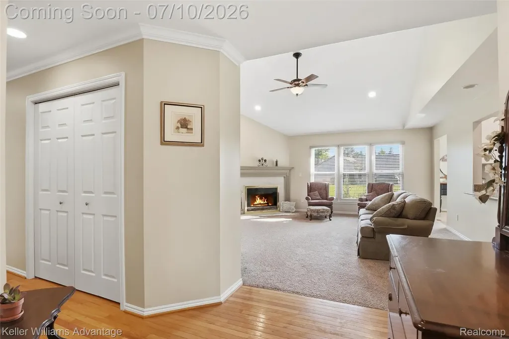9722 Sunnywood Trail Green Oak Township MI 48178