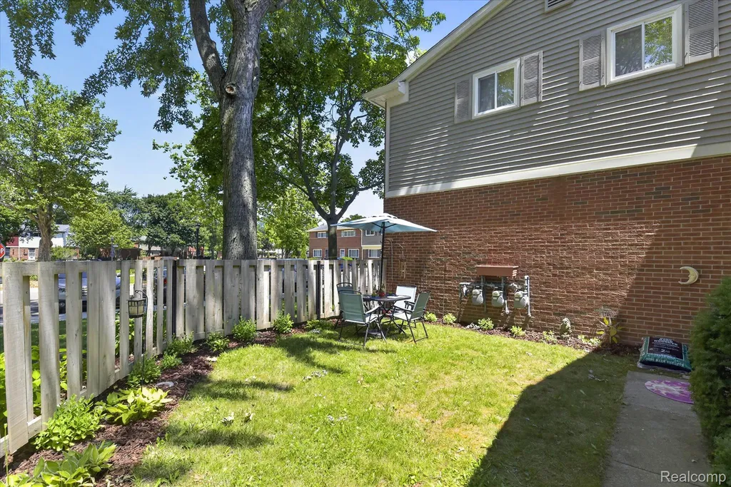 3366 Williamsburg Road Ann Arbor City MI 48108