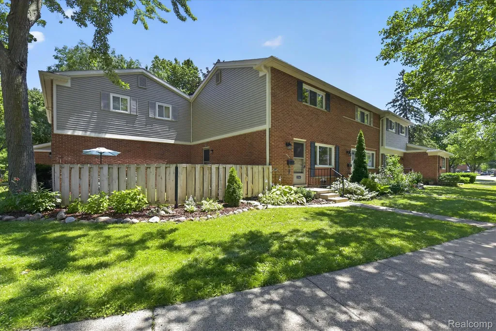 3366 Williamsburg Road Ann Arbor City MI 48108