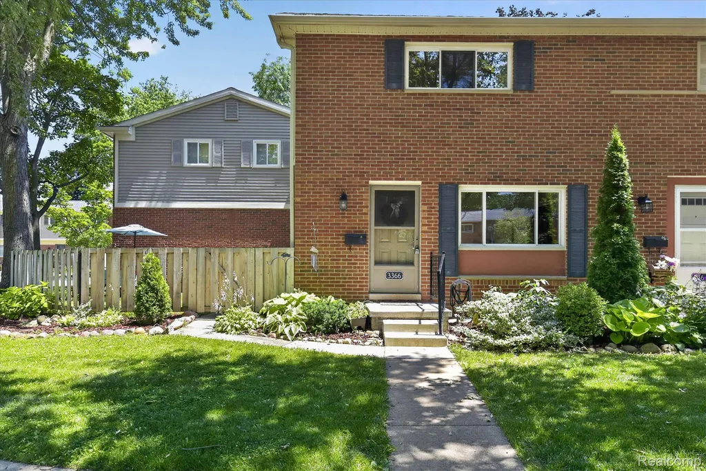 3366 Williamsburg Road Ann Arbor City MI 48108