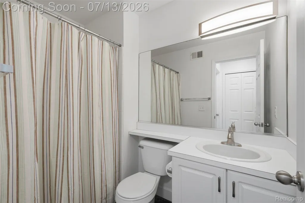 1322 S Main Street Royal Oak City MI 48067