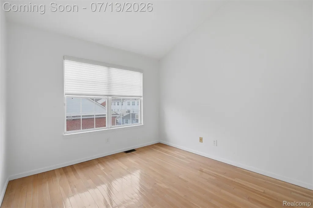 1322 S Main Street Royal Oak City MI 48067