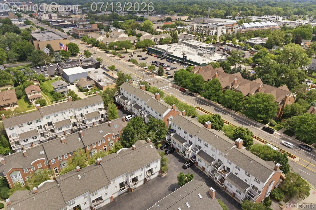 1322 S Main Street Royal Oak City MI 48067